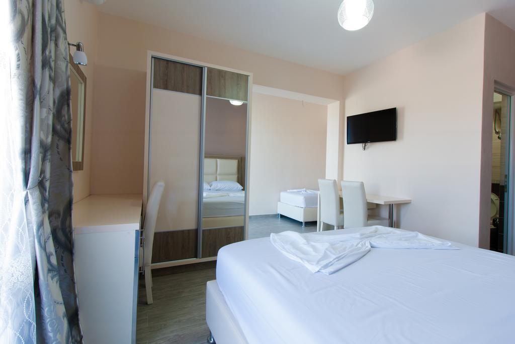 A3 Apartments Ulcinj Extérieur photo