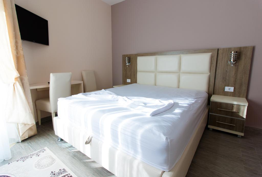 A3 Apartments Ulcinj Extérieur photo